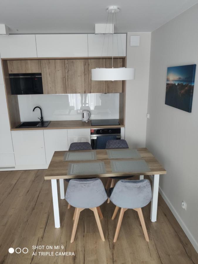 Apartament Szafir W Budynku Basenowym Morska Klifowa Rewal Esterno foto