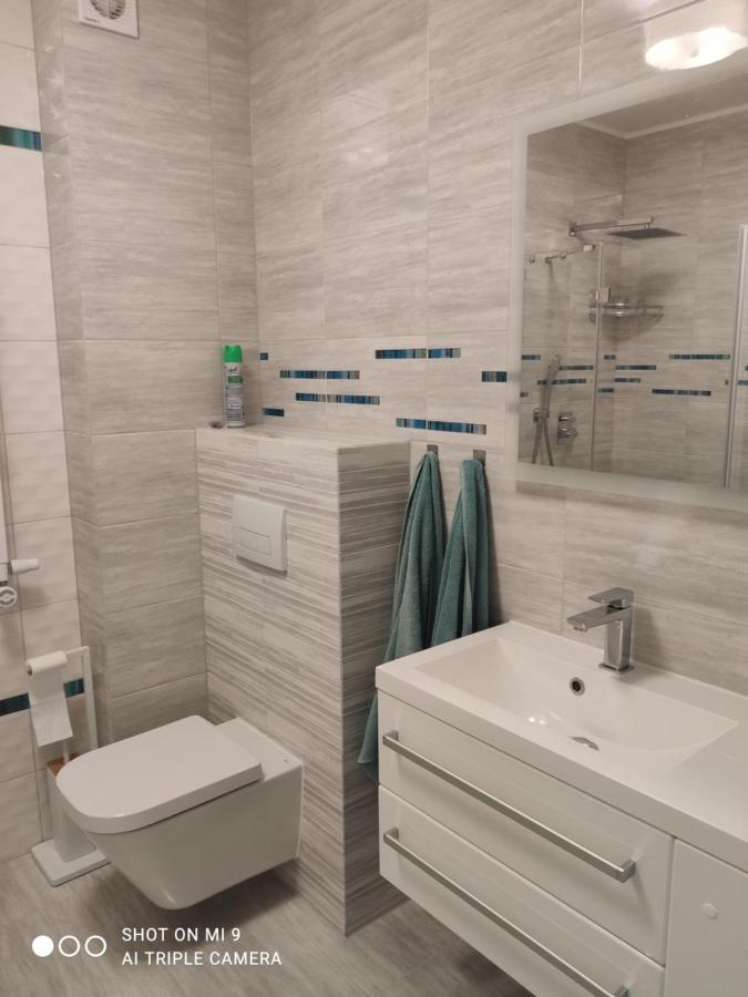 Apartament Szafir W Budynku Basenowym Morska Klifowa Rewal Esterno foto