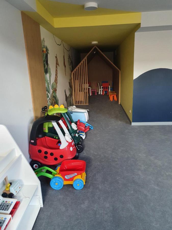 Apartament Szafir W Budynku Basenowym Morska Klifowa Rewal Esterno foto