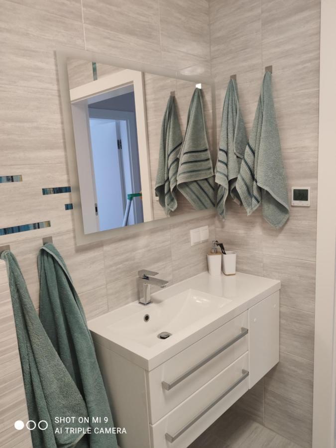 Apartament Szafir W Budynku Basenowym Morska Klifowa Rewal Esterno foto